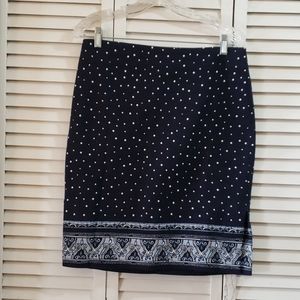 Loft above the knee skirt size 10 slit on the side